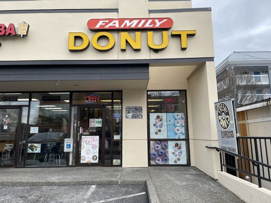 Family Donut Shop exterior in the Northgate strip plaza